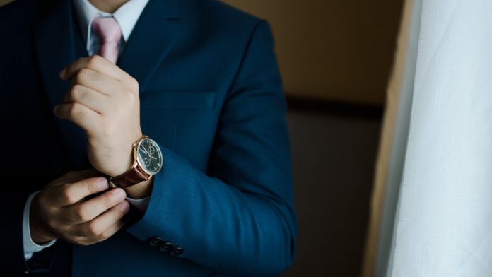 what-kind-of-watch-should-a-man-wear